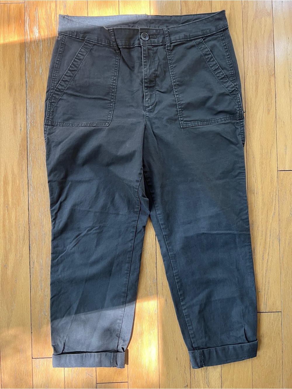 Old Navy Women's Black Cropped Chino Pants